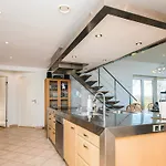 5 Star In Holiday home *