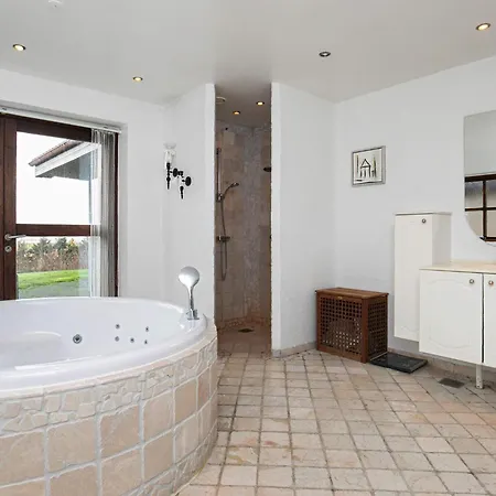 Luxury Fjordview Retreat-by Traum Ferienhaus Højslev