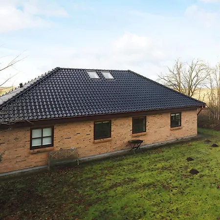 5 Star Holiday Home In Hojslev بيت للعطل Højslev