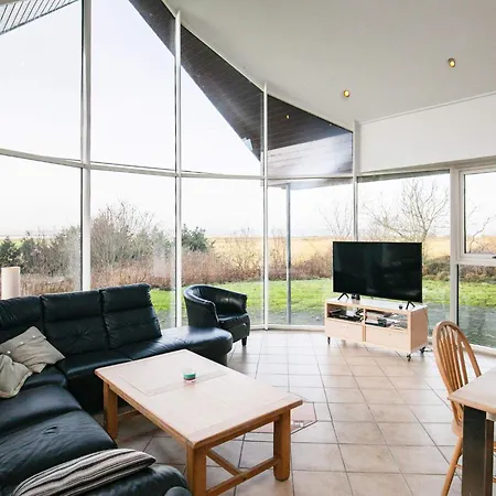 Luxury Fjordview Retreat-by Traum Ferienhaus Højslev